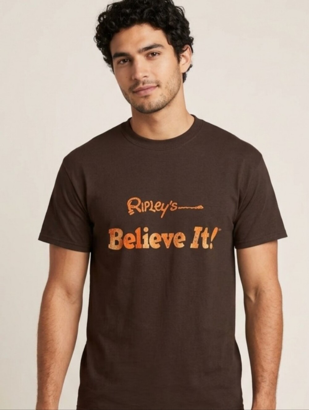 Rare RIPLEYS BELIEVE IT OR NOT TIME SQUARE BROWN SHIRT VINTAGE SZ M GILDAN TEE
